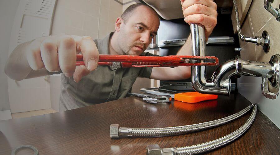 Local annual plumbing maintenance in Los Lunas, NM
